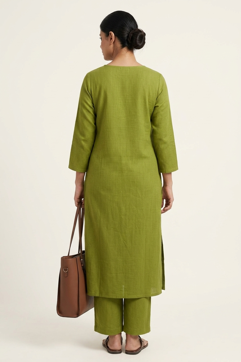 Women Green Cotton Slub Straight Kurta with Trousers