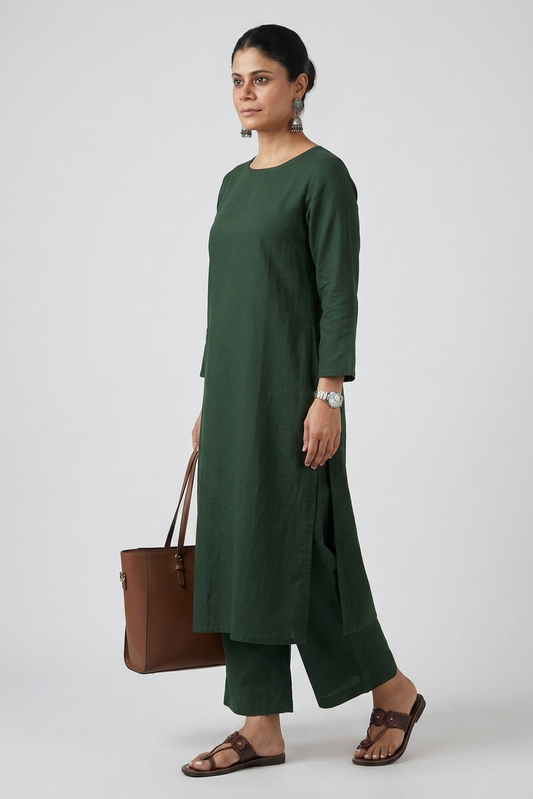 Women Forest Green Cotton Slub Straight Kurta with Trousers
