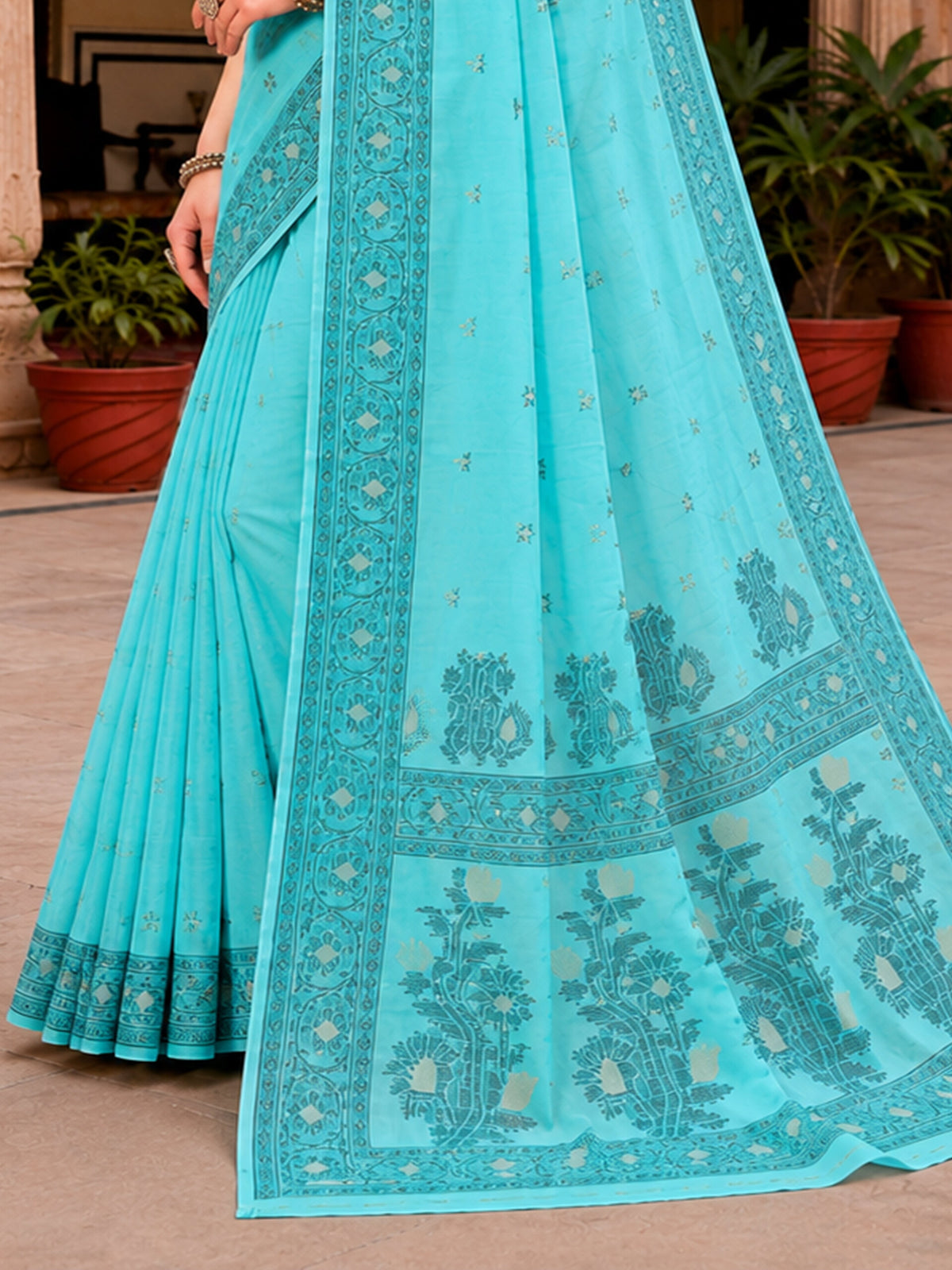 Rangvi Urvi Cotton Blend Designer Elegant Saree with Classic Weaving Border