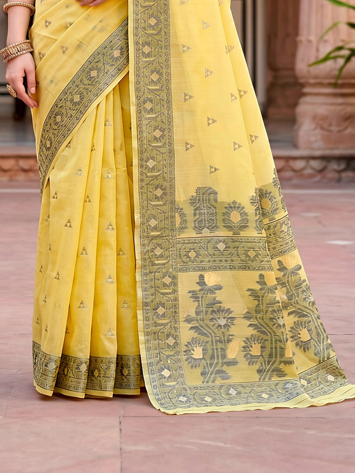 Urvi Cotton Blend Designer Elegant Saree with Classic Weaving Border