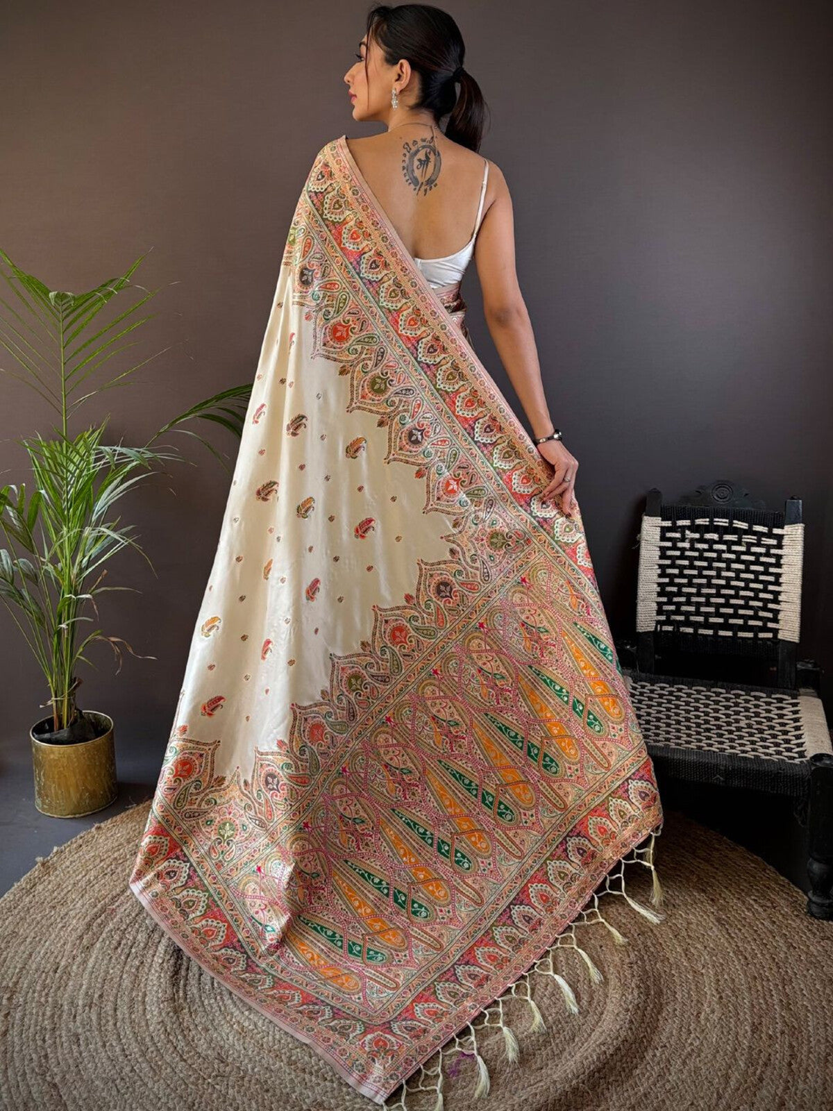 Woven Design Pashmina Silk Zari Saree.